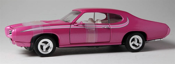 1969 PONTIAC GTO STREET MACHINE-LAVENDER PEARL WHITE STRIPING(1/18) Rare  Diecast (fs)